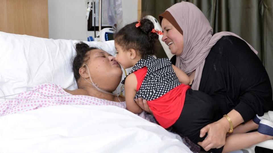 Бывшая самая толстая женщина в мире восстанавливается после операций